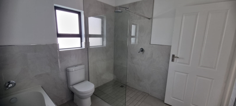 3 Bedroom Property for Sale in Laguna Hills Western Cape